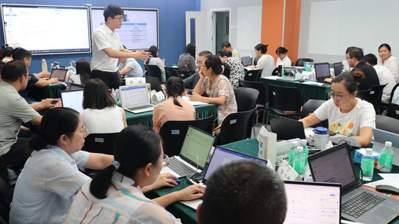 证书含金量：关注行业认可度