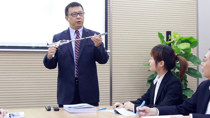 小标题：课程含金量，是衡量标准之一